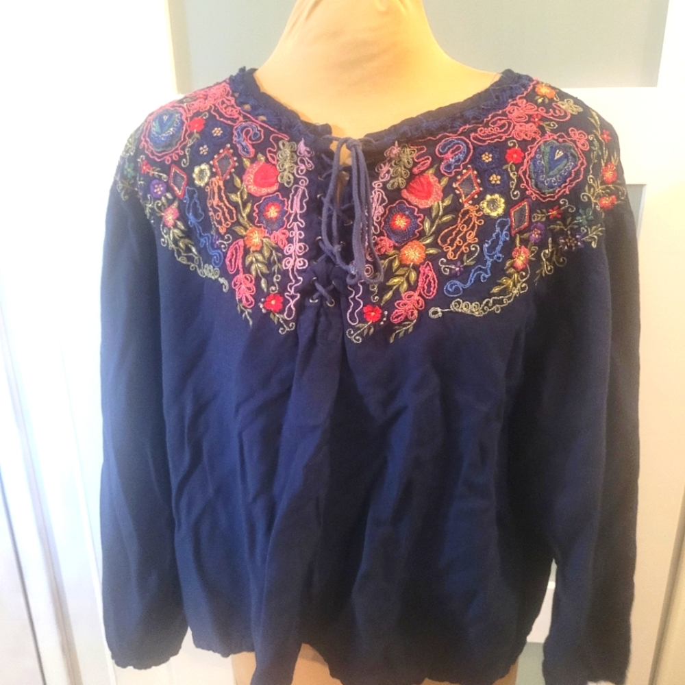 Together Boho Peasant Embroidered Floral Top Navy  Romantic M Rayon